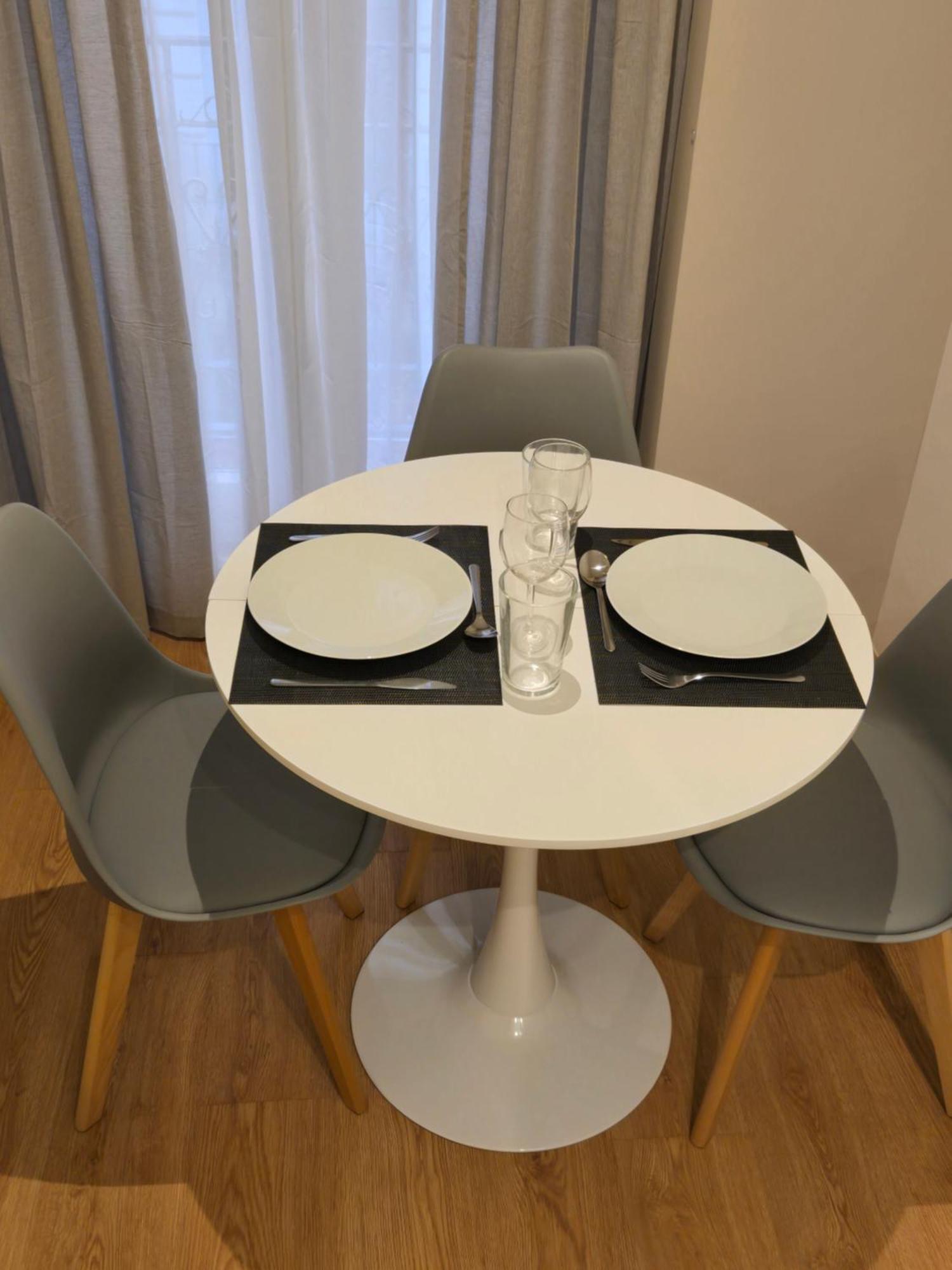 מדריד Hostal Comercial מראה חיצוני תמונה