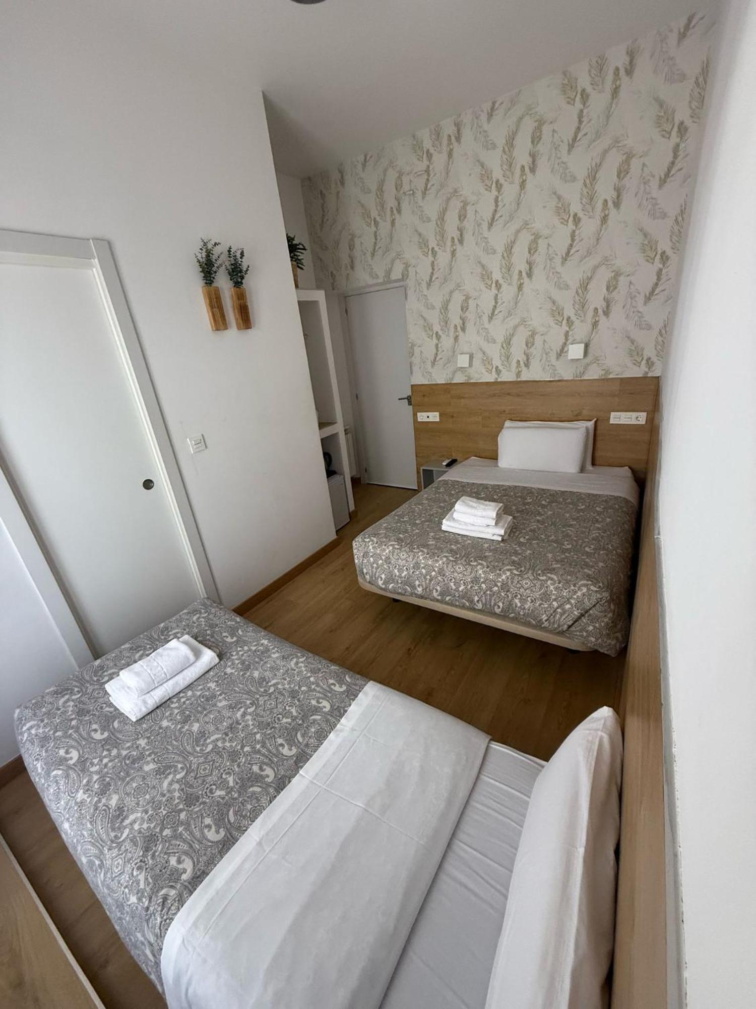 מדריד Hostal Comercial מראה חיצוני תמונה