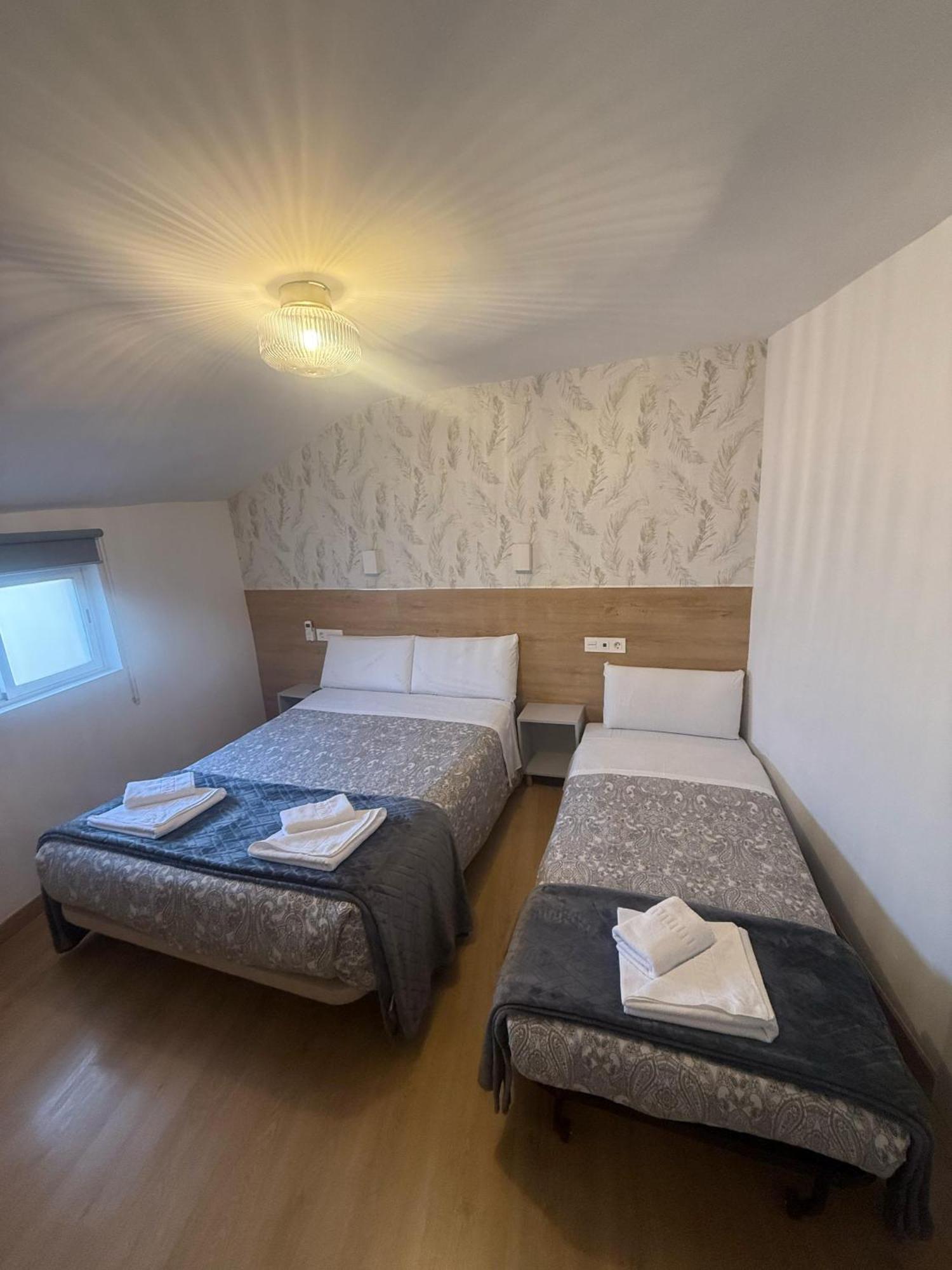 מדריד Hostal Comercial מראה חיצוני תמונה